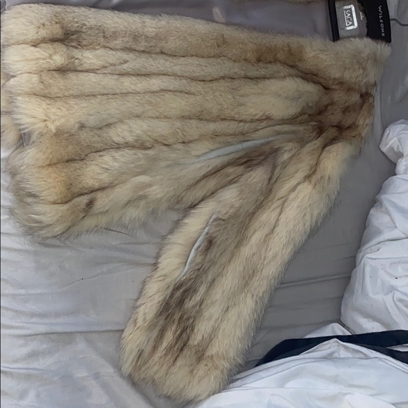 Fur coat - Picture 4 of 5